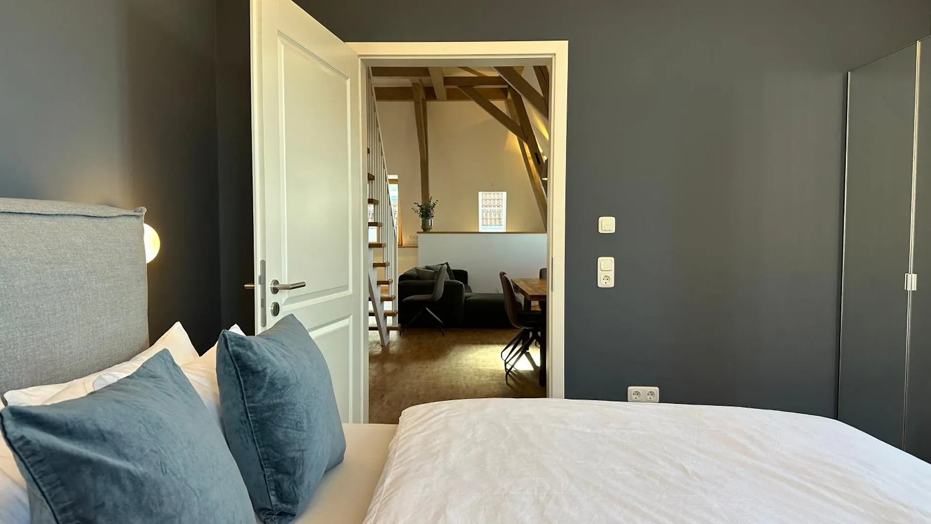 Grosses Apartment Fuer Business, Family & Friends Augsburg
